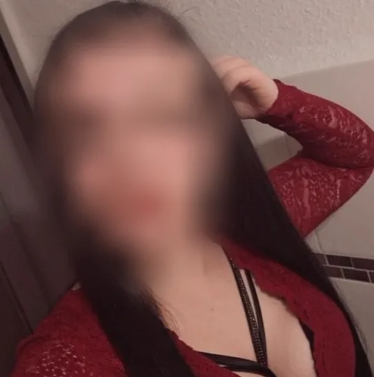 Heidi, 24